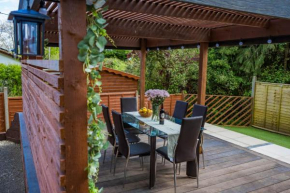Stone's Throw Away from the English Channel! -Family and Dog Friendly